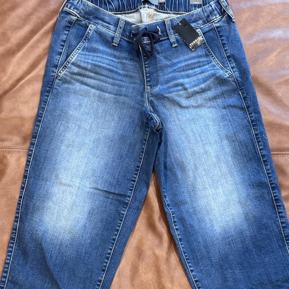NWT Torrid M/L Wide Leg Pull On Jeans Drawstring/Elastic Waist Women 00 Pants